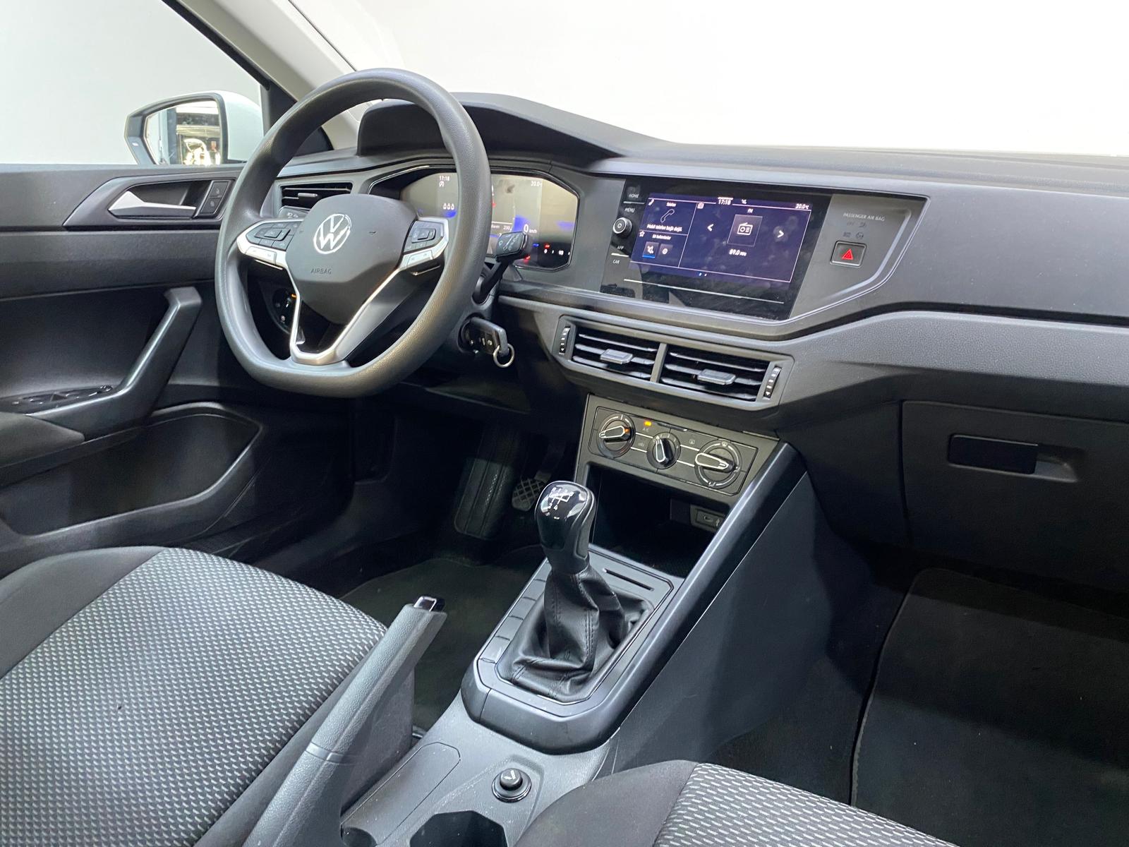 VOLKSWAGEN POLO 20